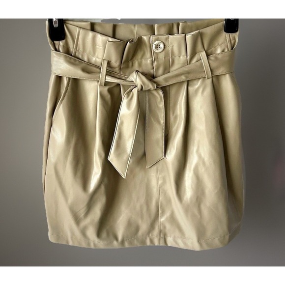 Dresses & Skirts - Kendall + Kylie Faux Leather Paperbag Waist Mini Skirt Beige Belted Size M